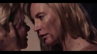 Serene Sirene, Mona Wales