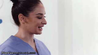 Rad Pridružil 2 Dekleta Med Masažo