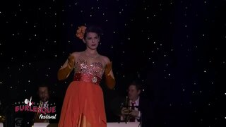 Renee დღესასწაული New Orleans Burlesque ფესტივალი